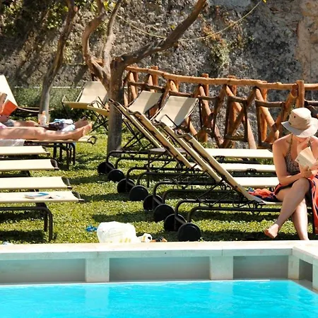 Le Volte With Pool By Amalfivacation Apartament