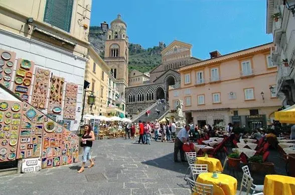 Daire Le Volte With Pool By Amalfivacation