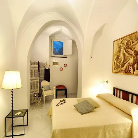 Le Volte With Pool By Amalfivacation